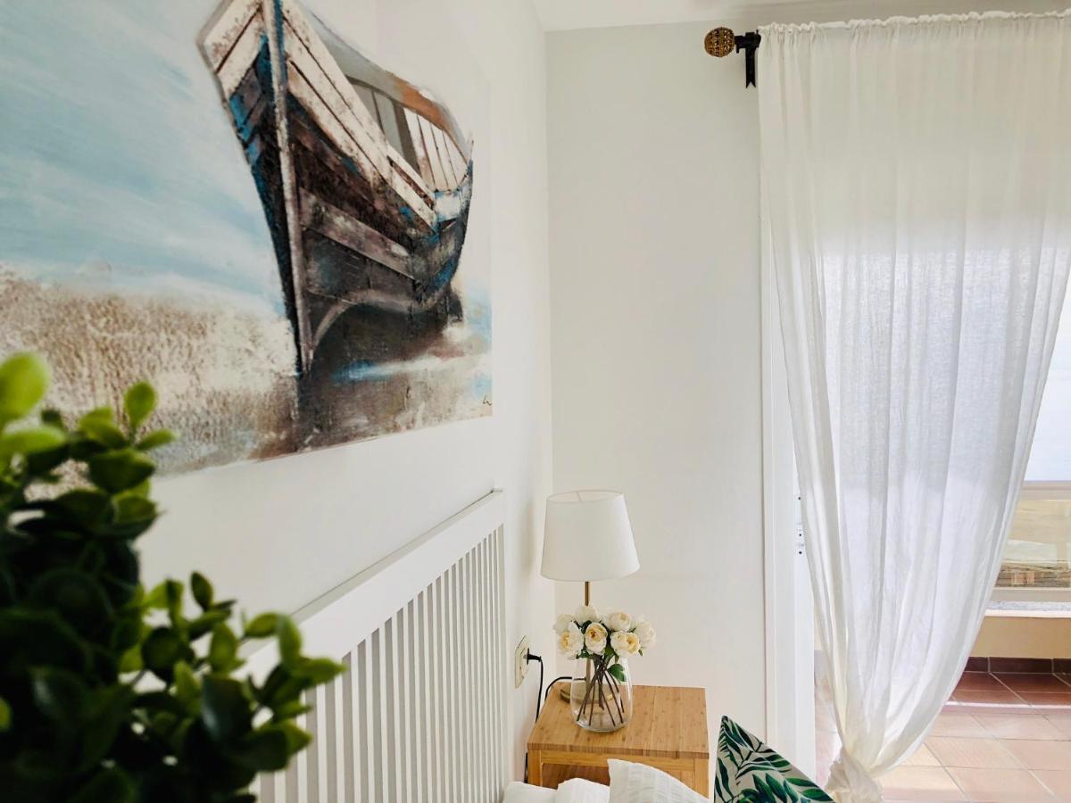 Espectacular 1ª Linea De Playa...Te Enamoraras!!! Apartment ฟูเอนฮิโรลา ภายนอก รูปภาพ