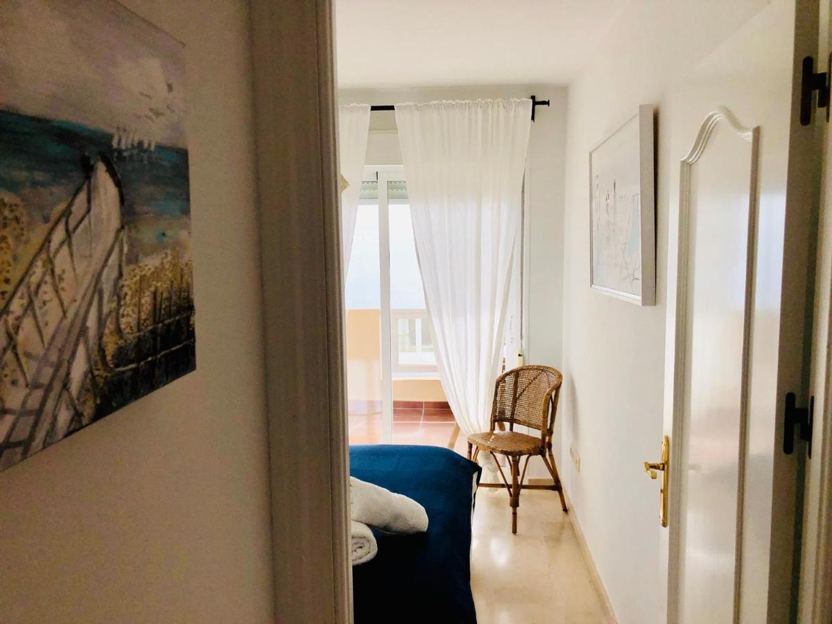 Espectacular 1ª Linea De Playa...Te Enamoraras!!! Apartment ฟูเอนฮิโรลา ภายนอก รูปภาพ