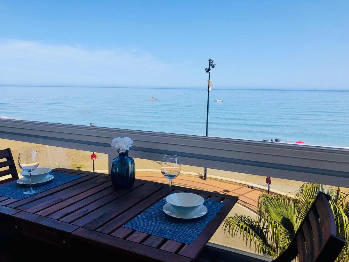 Espectacular 1ª Linea De Playa...Te Enamoraras!!! Apartment ฟูเอนฮิโรลา ภายนอก รูปภาพ